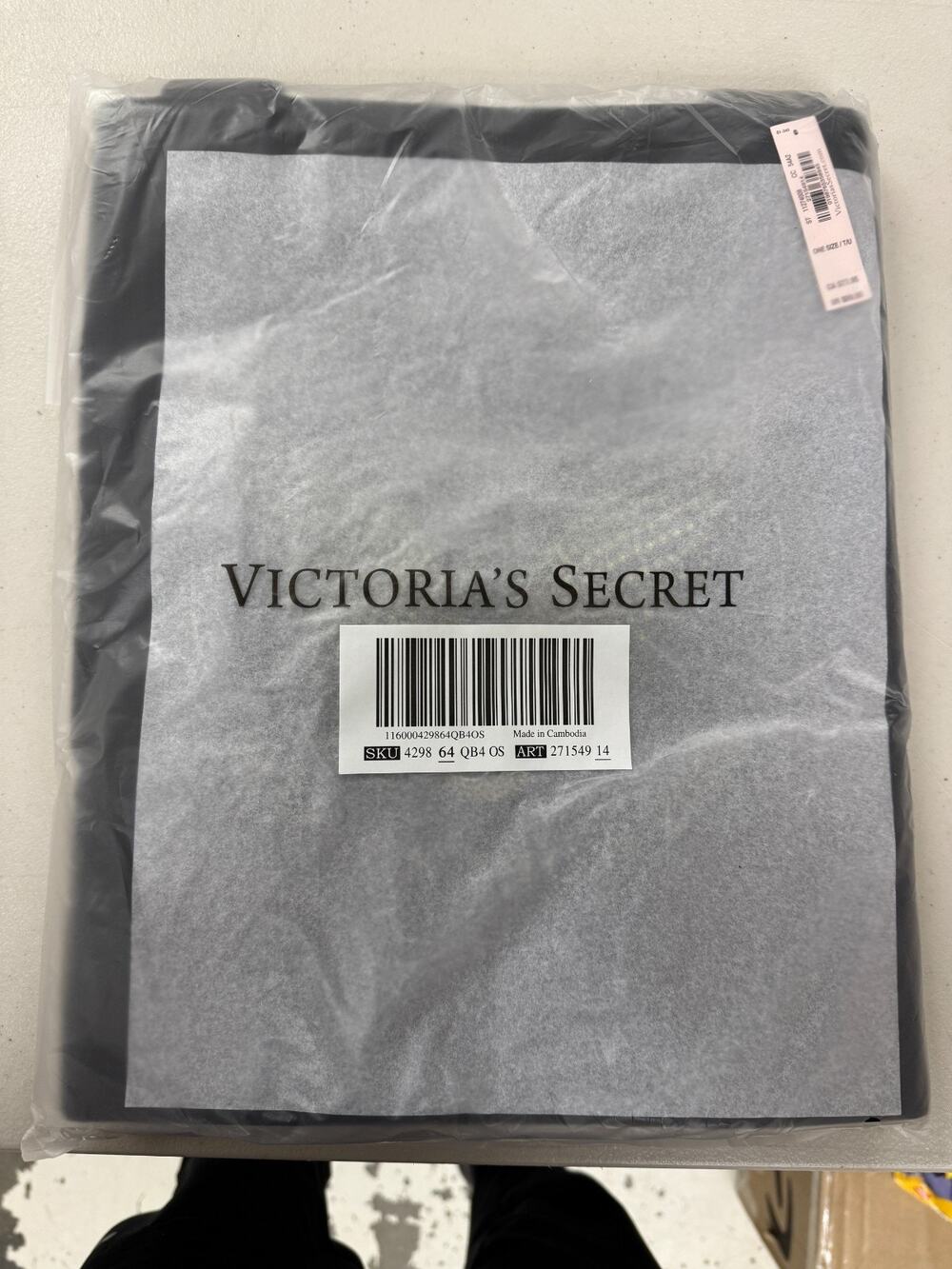Victoria’s Secret Fashion Show 2025 Rhinestone Wings Tote Bag Black Gold NWT